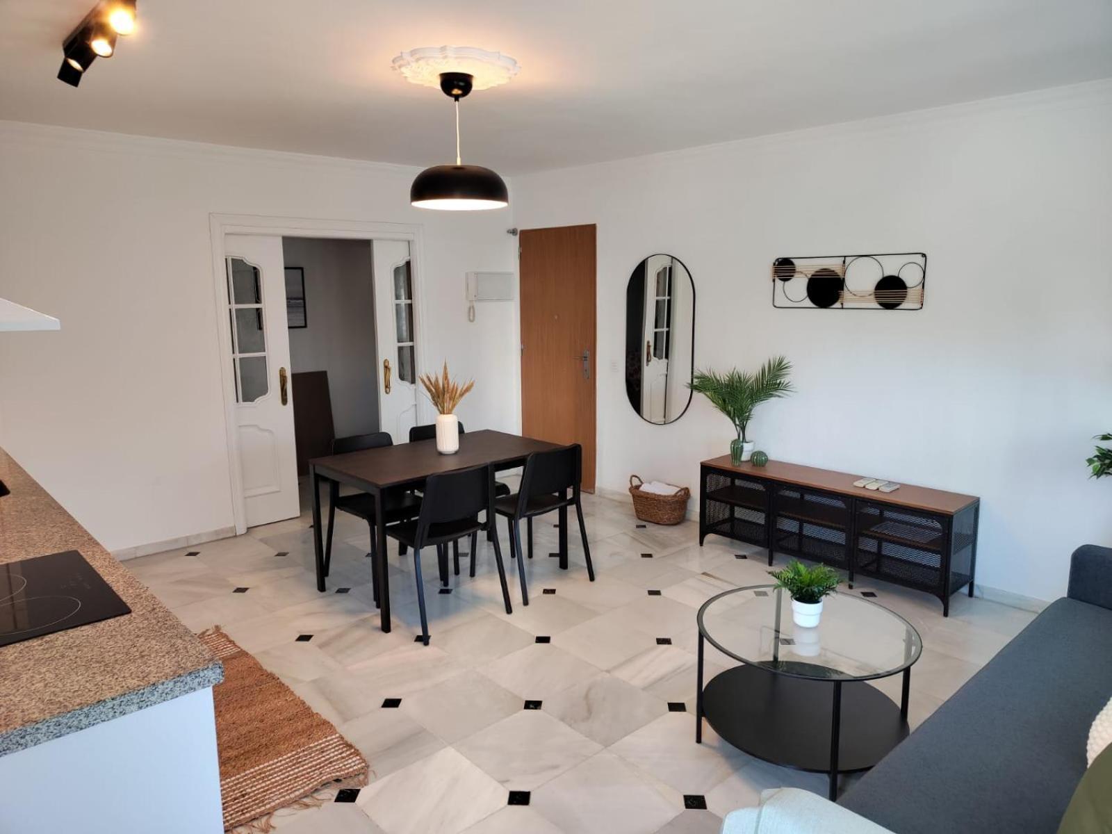 Wintowinrentals Your Home Steps From The Center Μάλαγα Εξωτερικό φωτογραφία