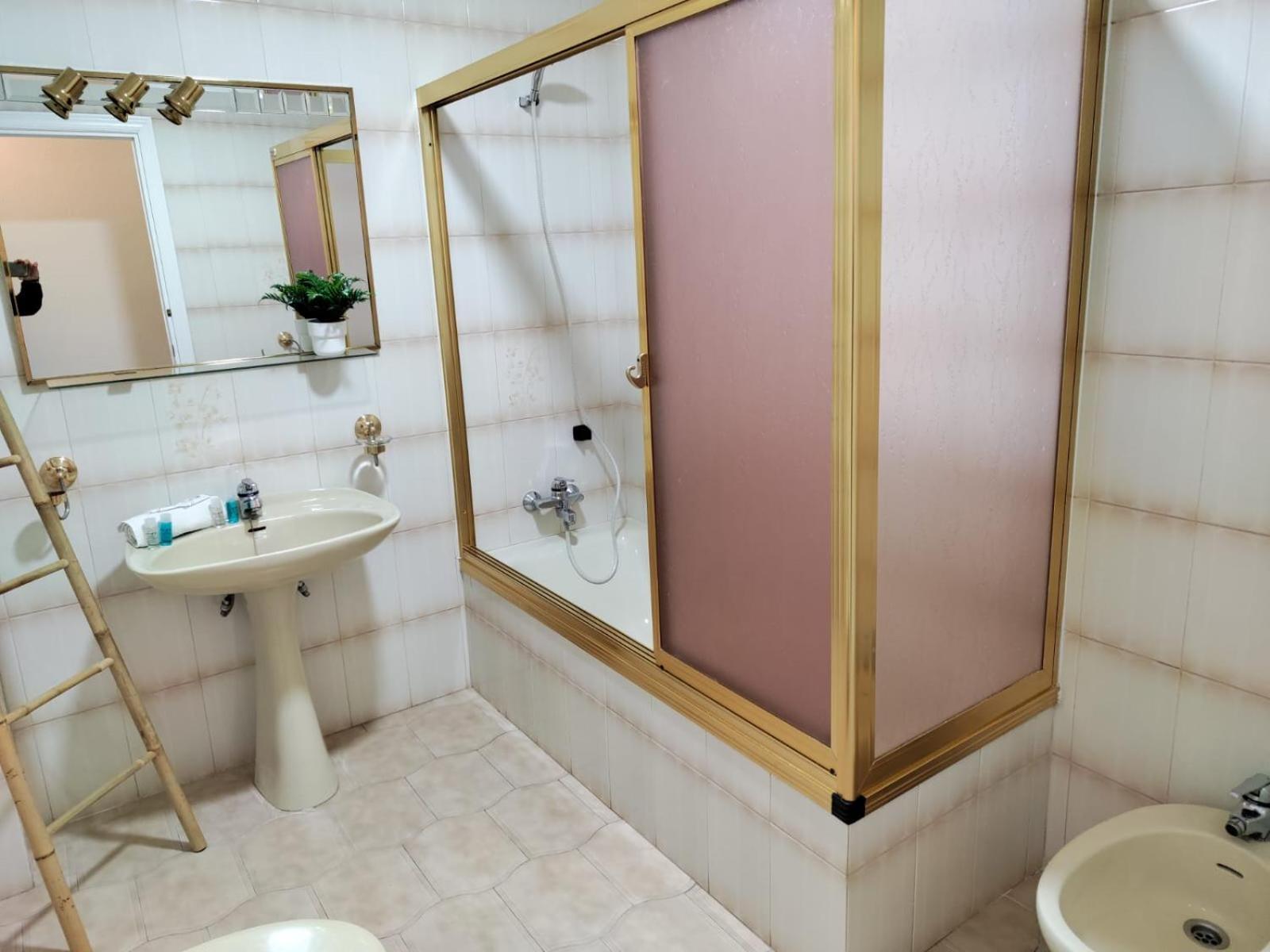 Wintowinrentals Your Home Steps From The Center Μάλαγα Εξωτερικό φωτογραφία