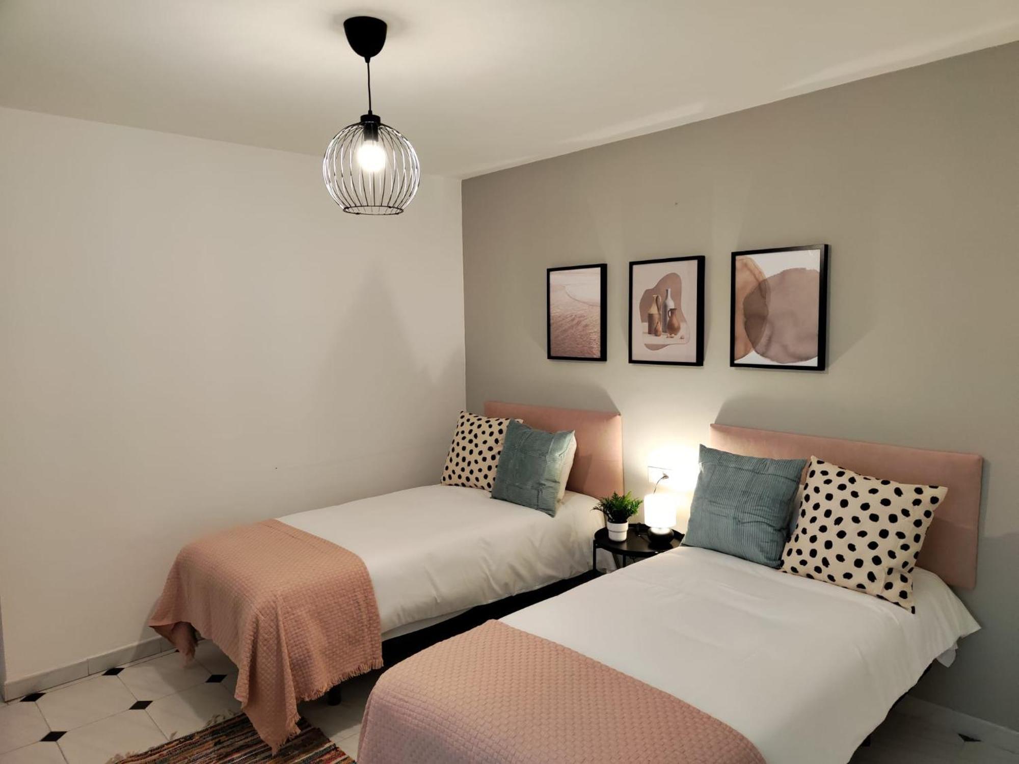 Wintowinrentals Your Home Steps From The Center Μάλαγα Εξωτερικό φωτογραφία